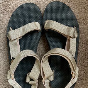 TEVA platform sandals, size 8, Midform Universal Metallic Champagne
